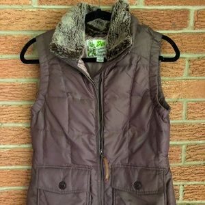 Vintage Eddie Bauer Vest (down)
